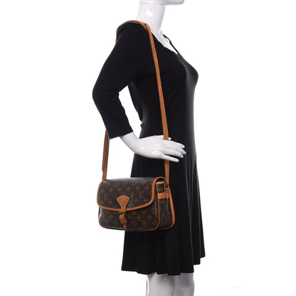 Louis Vuitton Monogram Sologne 2 of 12