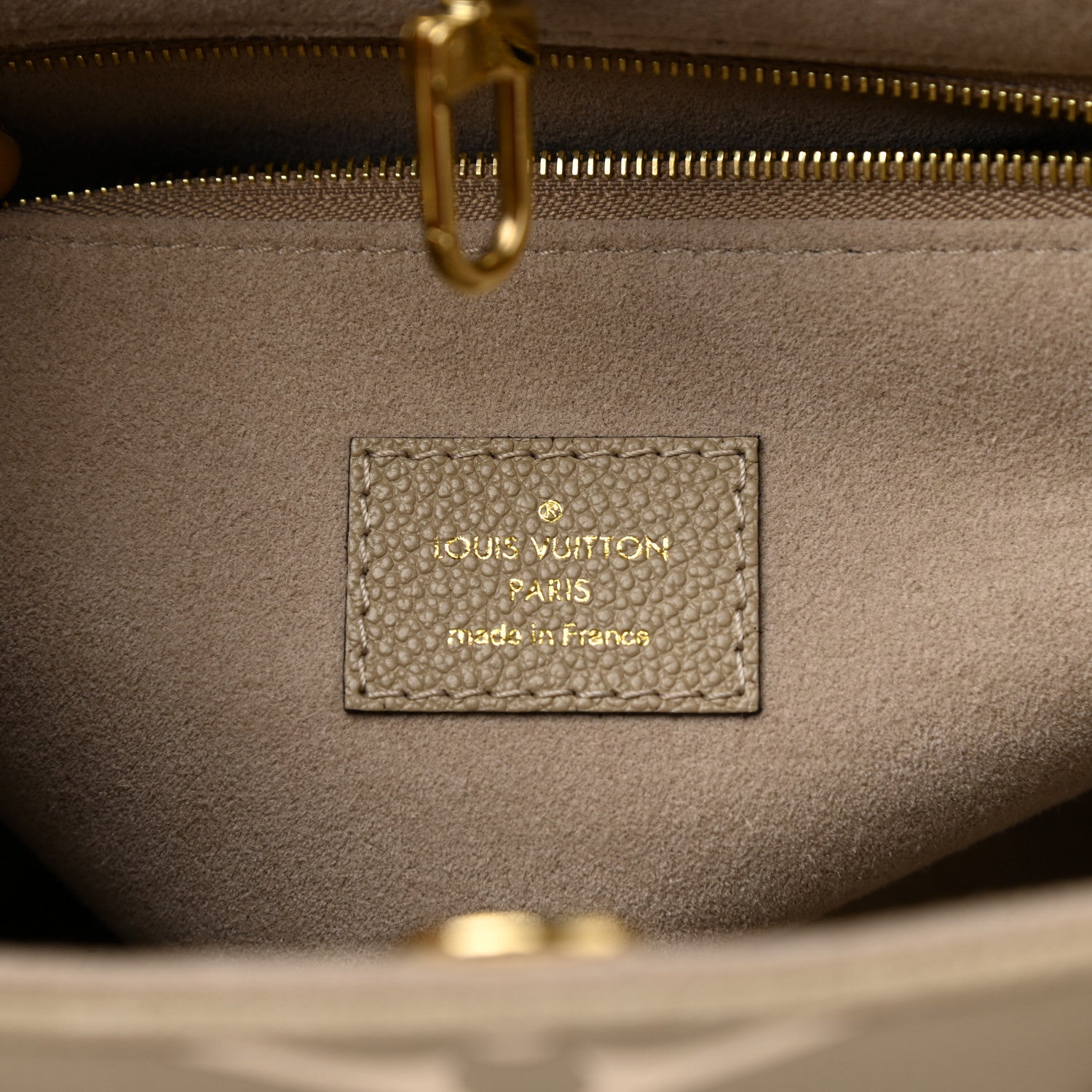 Louis Vuitton Empreinte Monogram Giant Onthego PM Tourterelle Creme 6 of 10