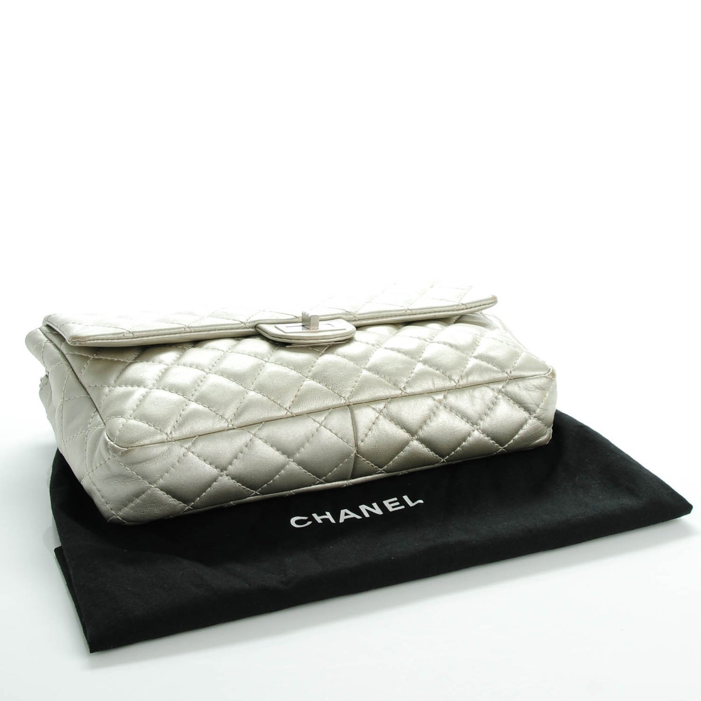Metallic Calfskin Quilted 2.55 Reissue Clutch Silver