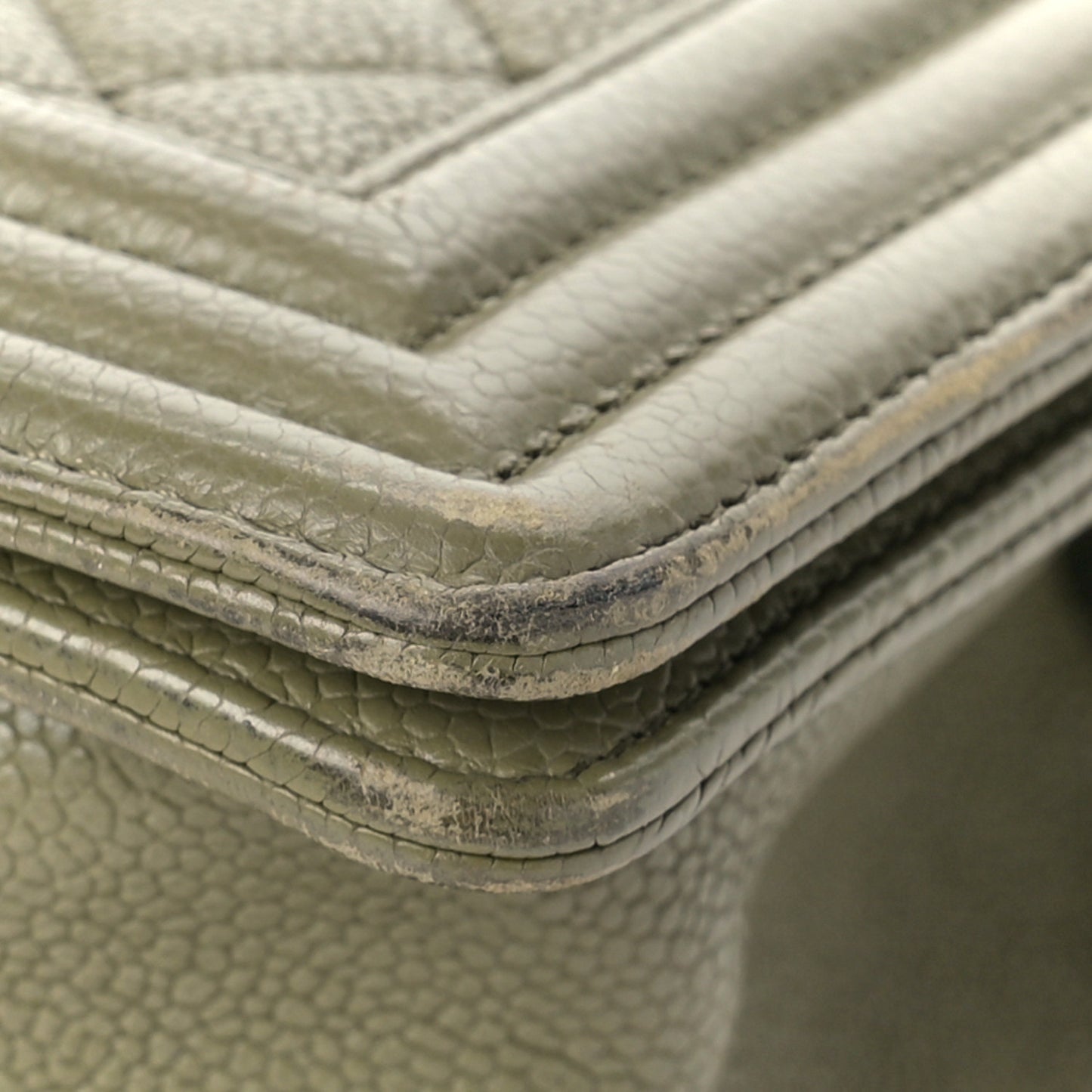 Caviar Quilted Medium Boy Flap Khaki