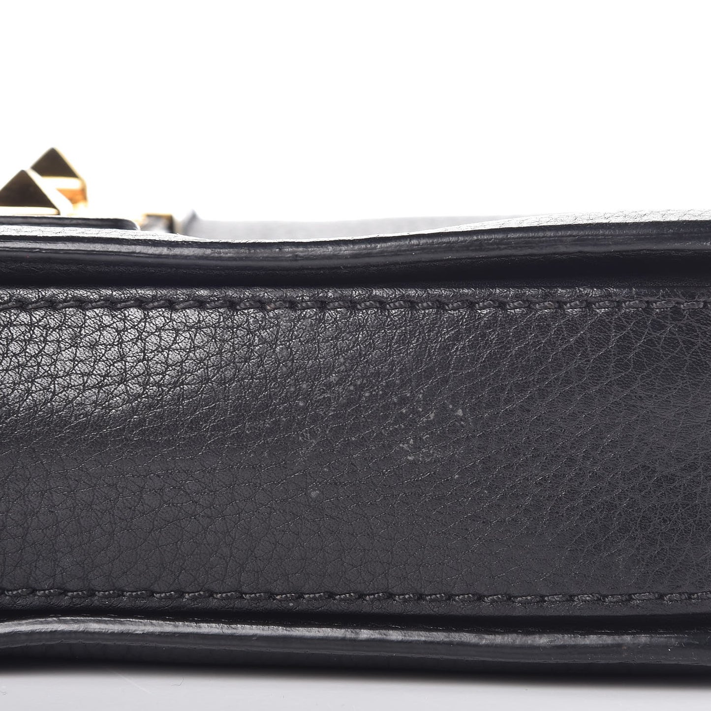 Grained Calfskin B-Rockstud Flap Black