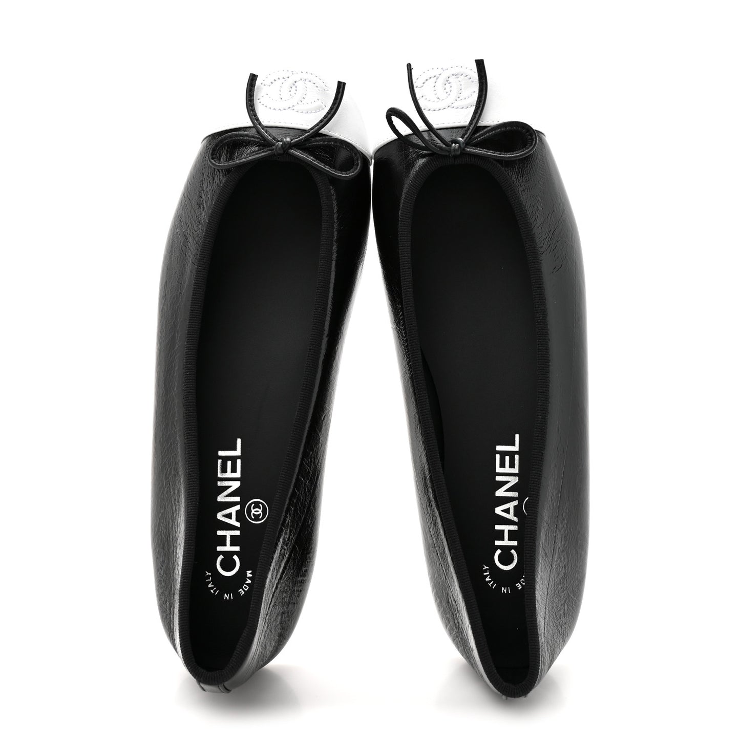 Crumpled Shiny Lambskin CC Cap Toe Ballerina Flats 40 Black White