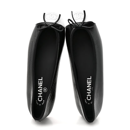 Chanel Crumpled Shiny Lambskin CC Cap Toe Ballerina Flats 40 Black White 2 of 11