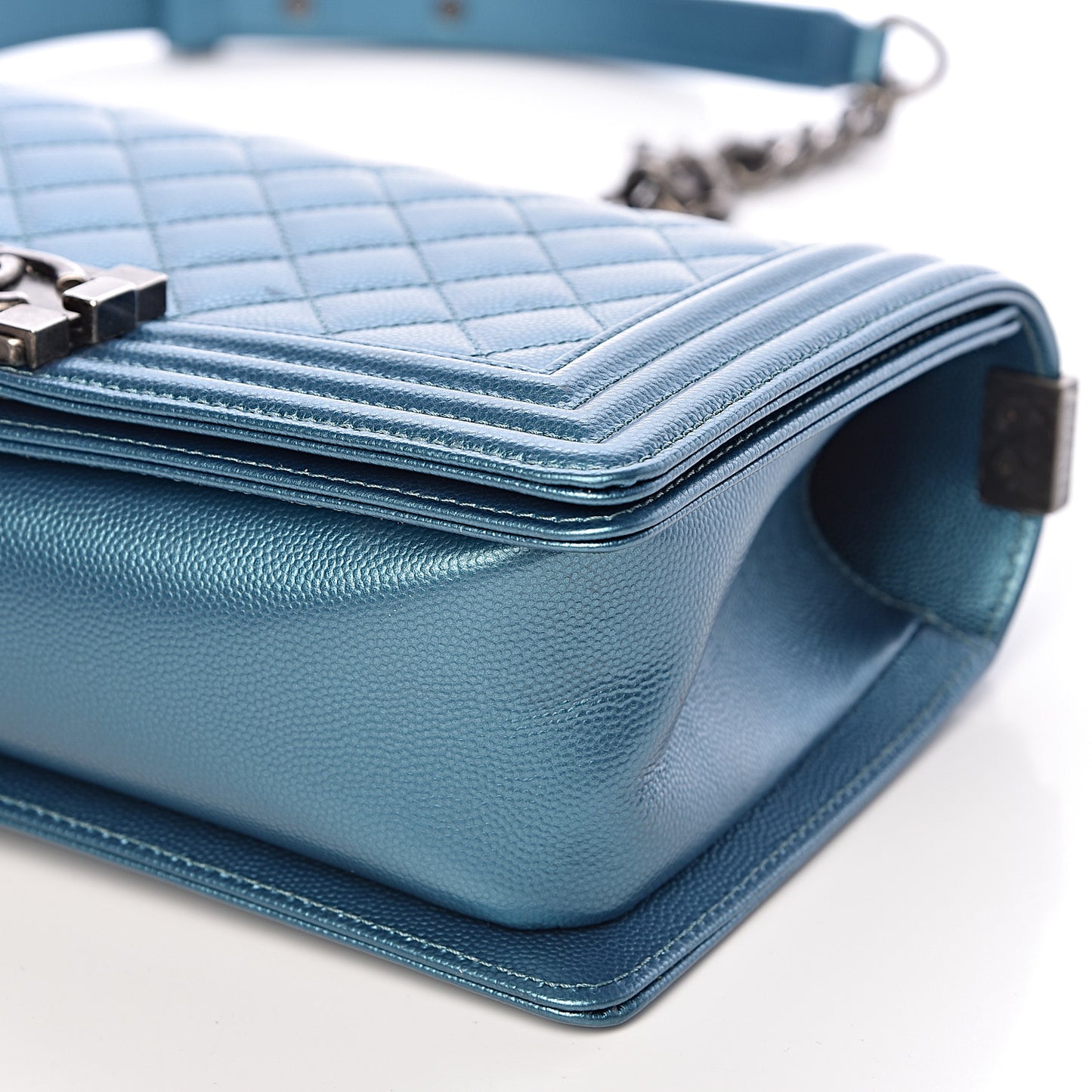Metallic Caviar Quilted Medium Boy Flap Turquoise