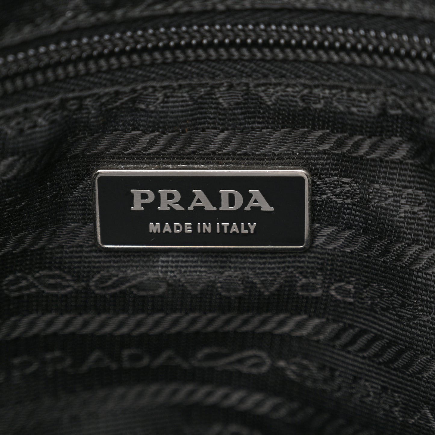 Nylon Vela Flat Messenger Bag Black