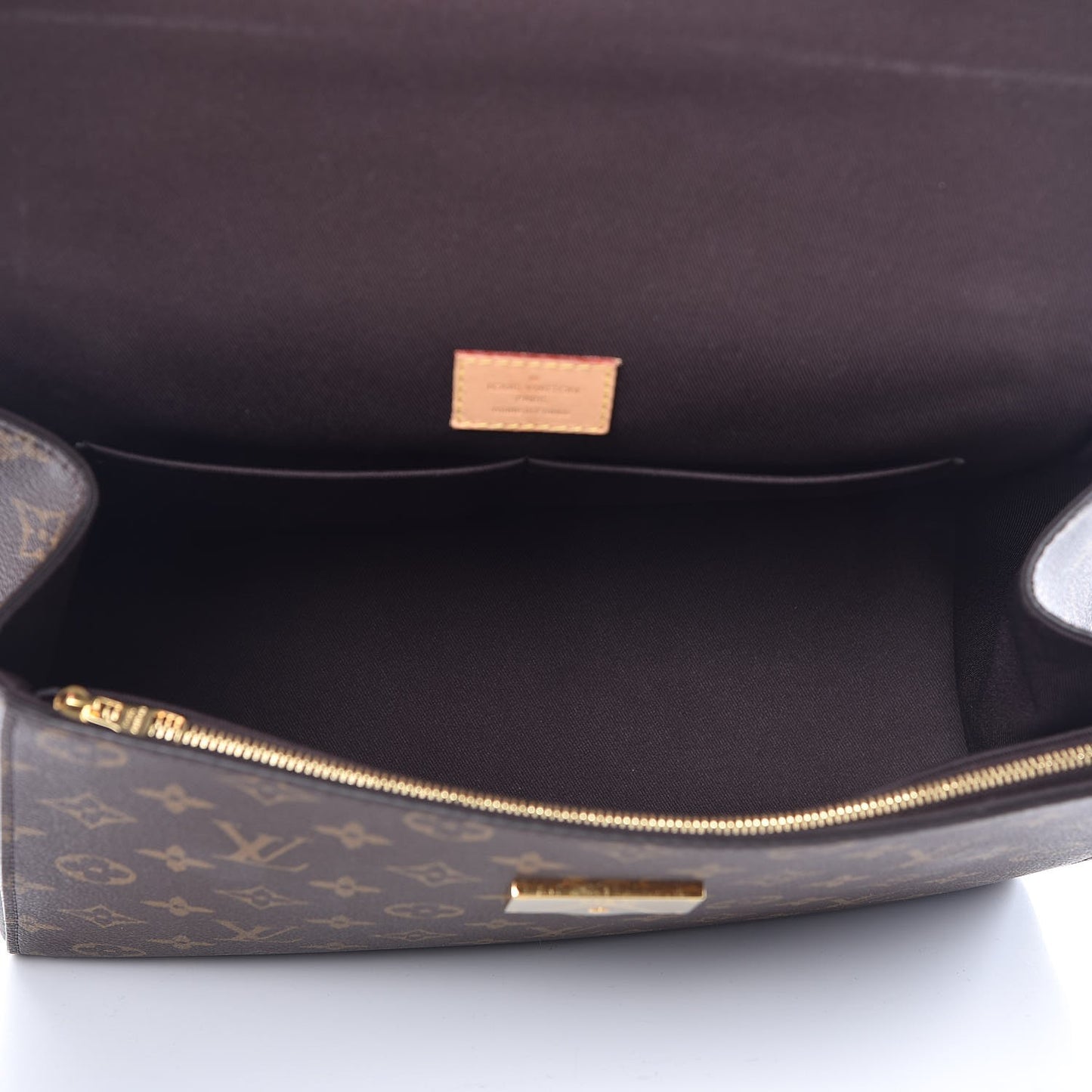 Monogram Cluny MM Papyrus Creme