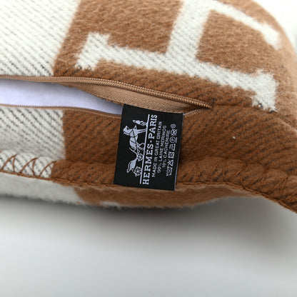 Hermes Wool Cashmere Avalon Pillow PM Ecru Camel 3 of 3