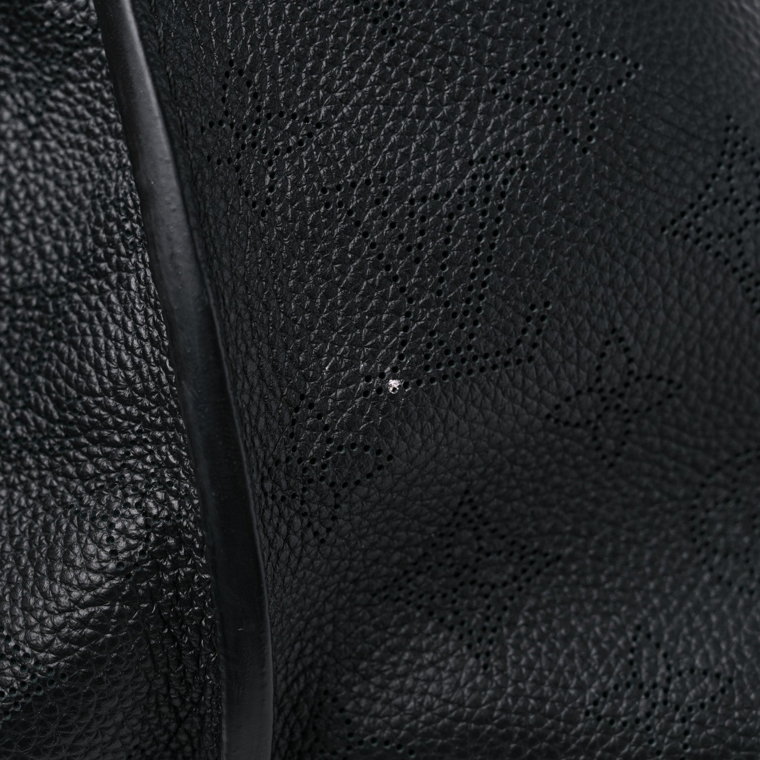 Louis Vuitton Mahina Carmel Hobo Black 9 of 10