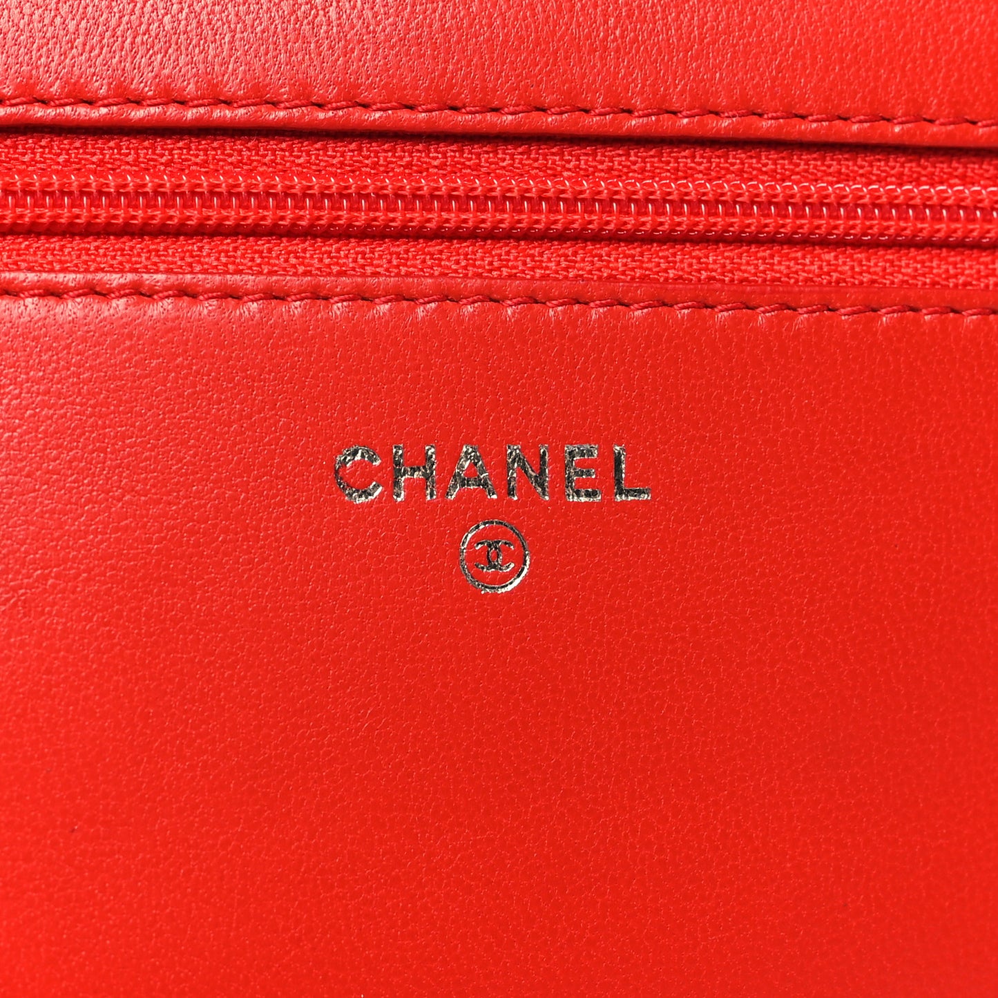 Lambskin Quilted Diamond CC Wallet On Chain WOC Red