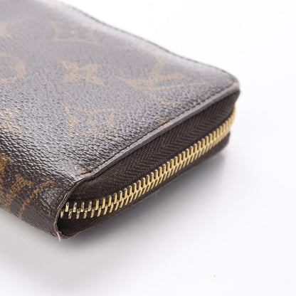 Louis Vuitton Monogram Zippy Wallet 11 of 13