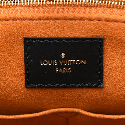 Louis Vuitton Empreinte Monogram Giant OnTheGo MM Black 6 of 11