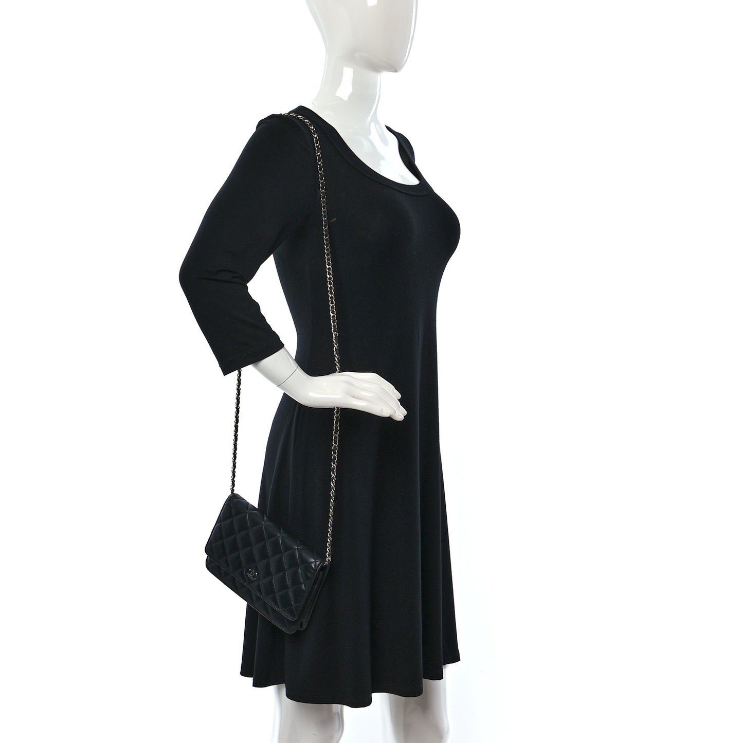 Lambskin Quilted Wallet On Chain WOC Black