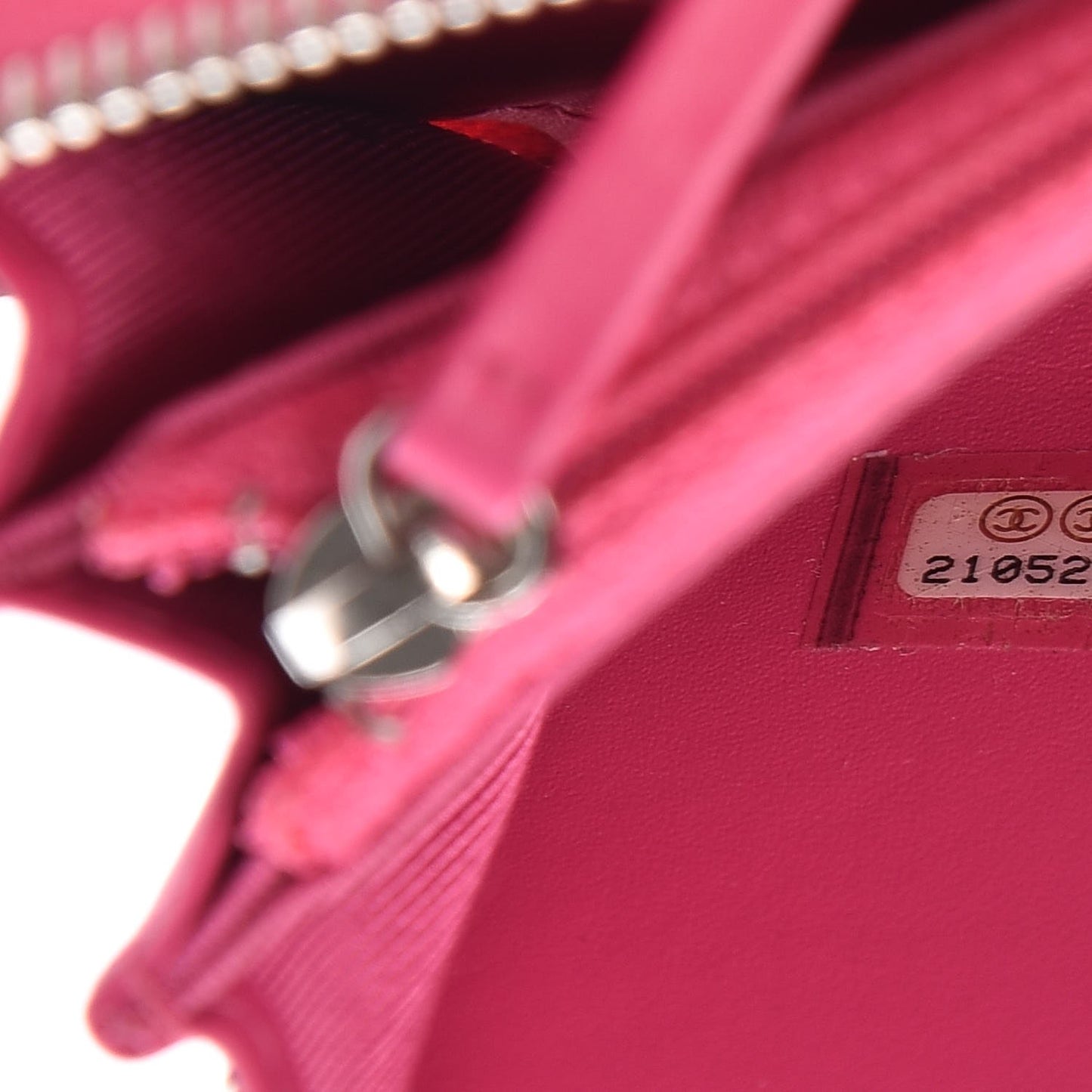 Caviar Quilted Small Zip Around Wallet Pink