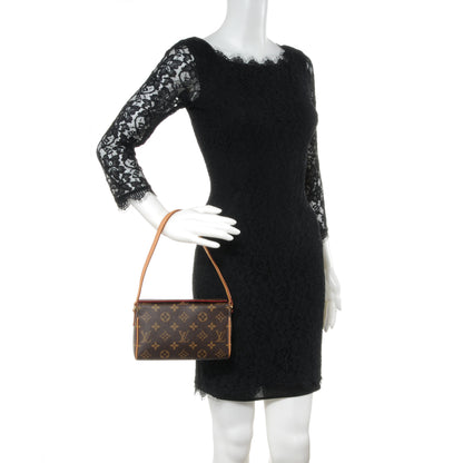 Louis Vuitton Monogram Recital 2 of 7