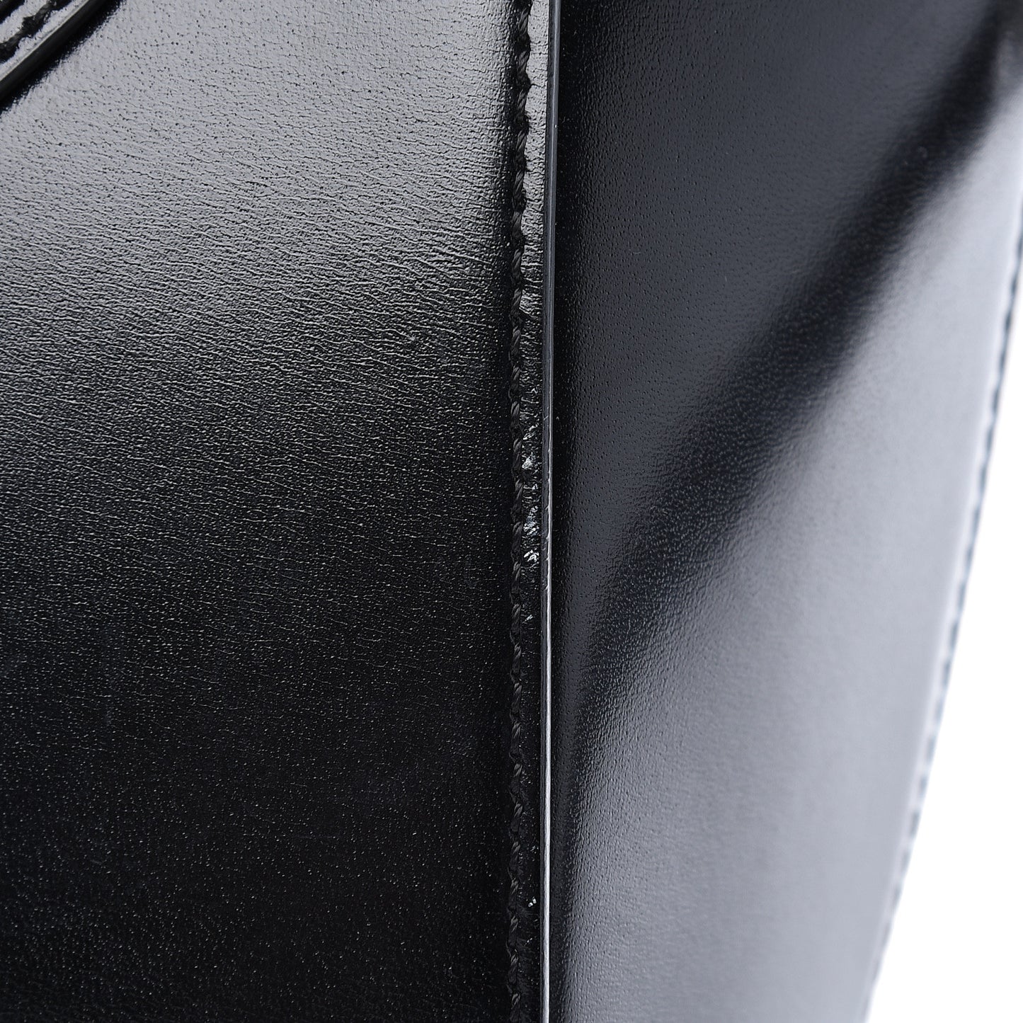 Shiny Lord Calfskin Small Antigona Black