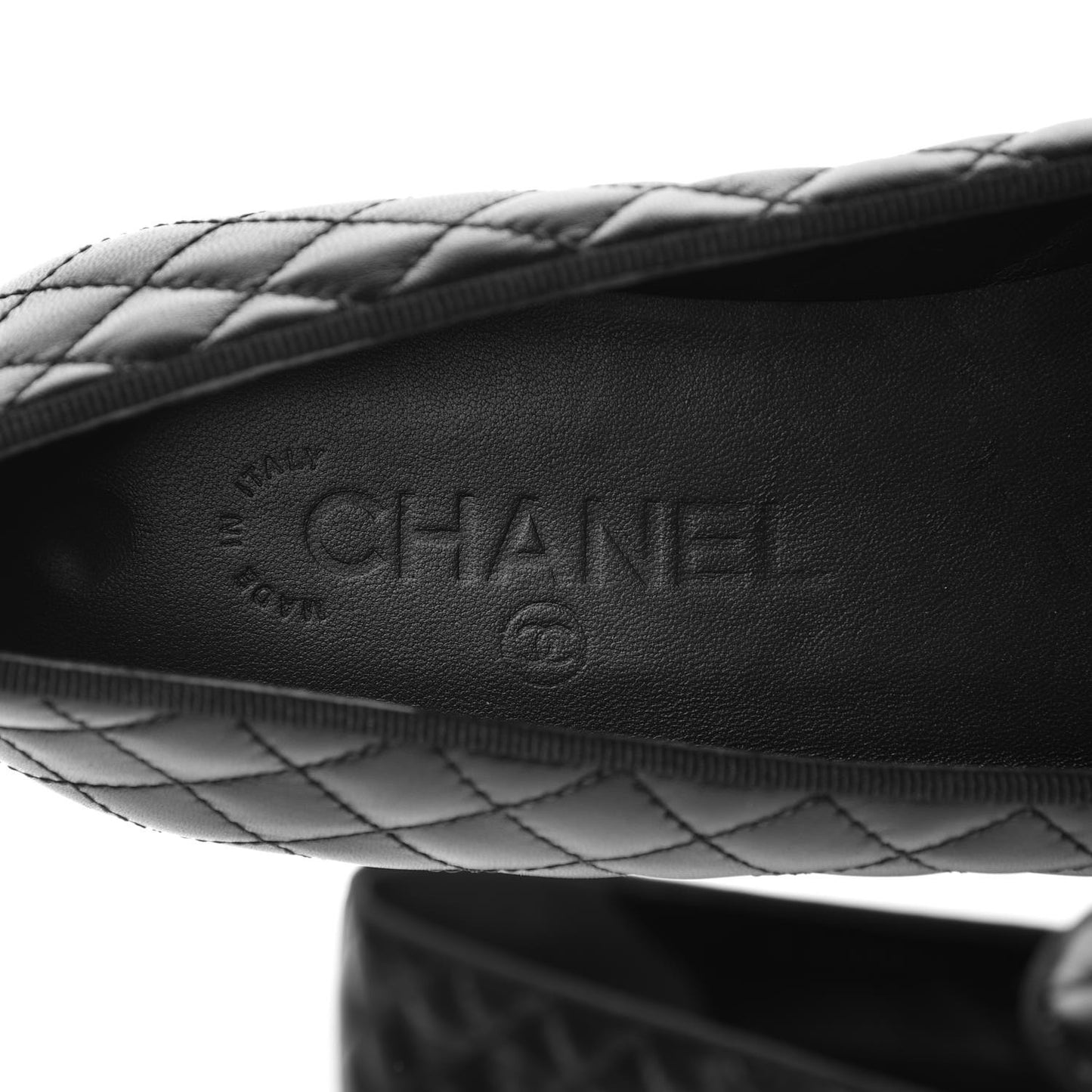 Lambskin Quilted Womens CC Loafers 38.5 Black