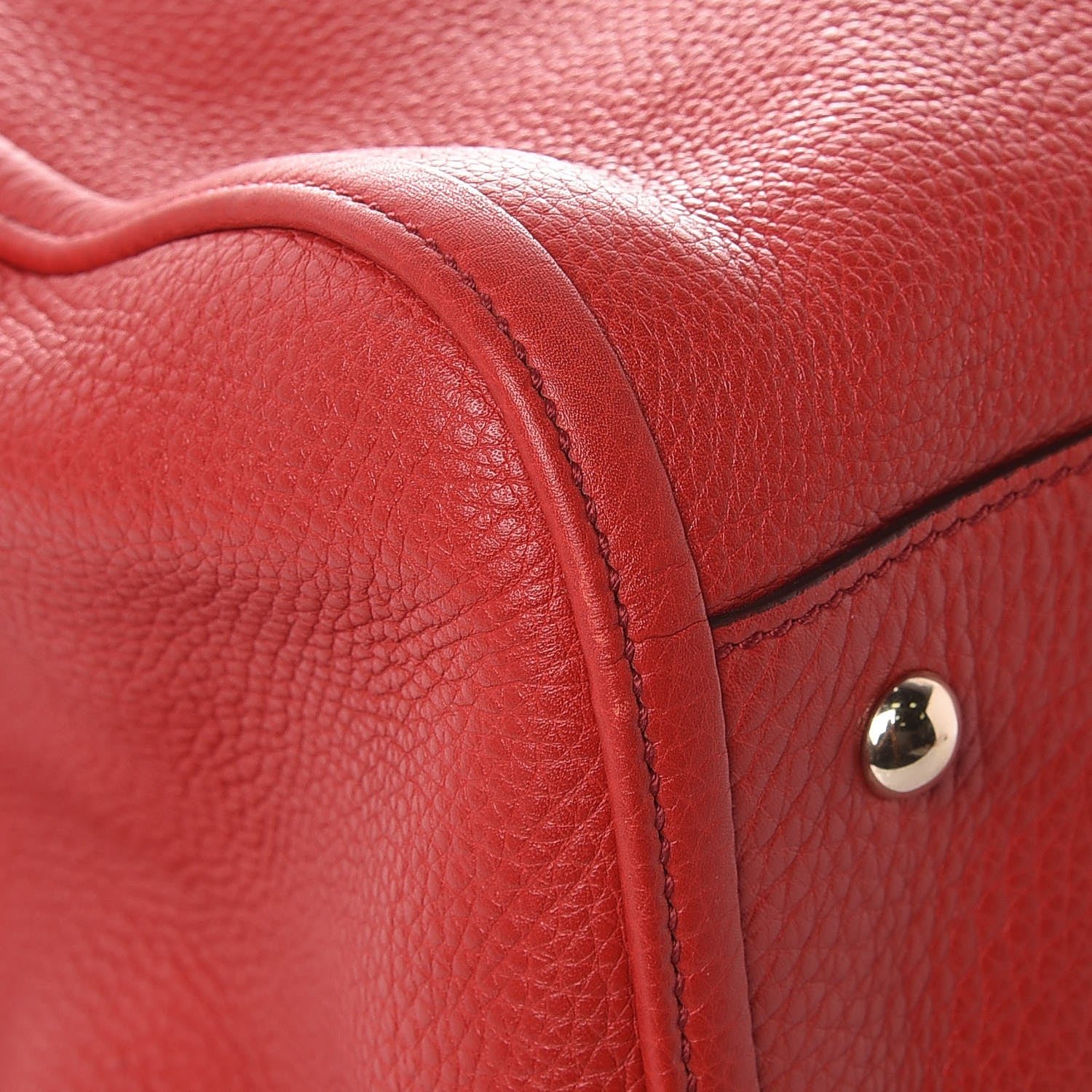 Gucci Pebbled Calfskin Large Soho Shoulder Bag Red 10 of 15