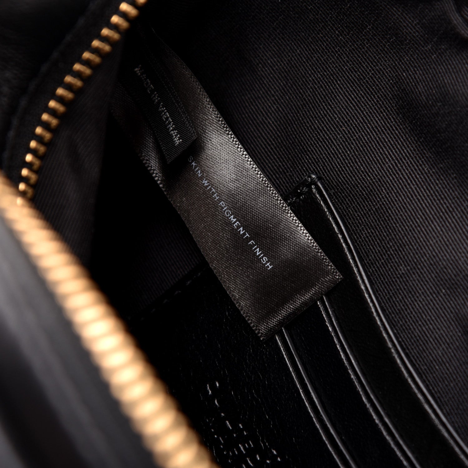 Marc Jacobs Natural Grain Calfskin Quilted The Softshot 21 Bag Black 9 of 12