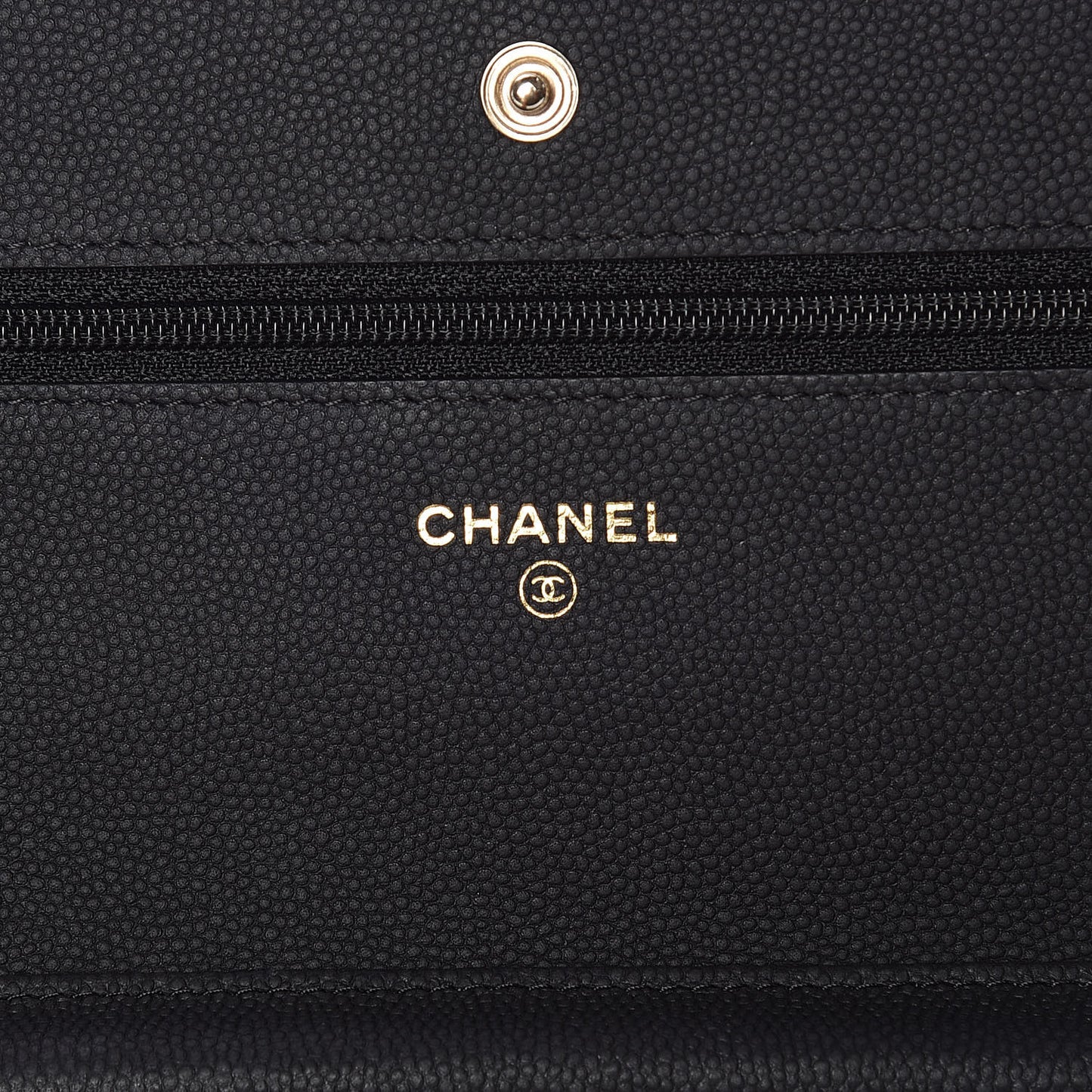 Caviar Chevron Quilted Wallet On Chain WOC Black