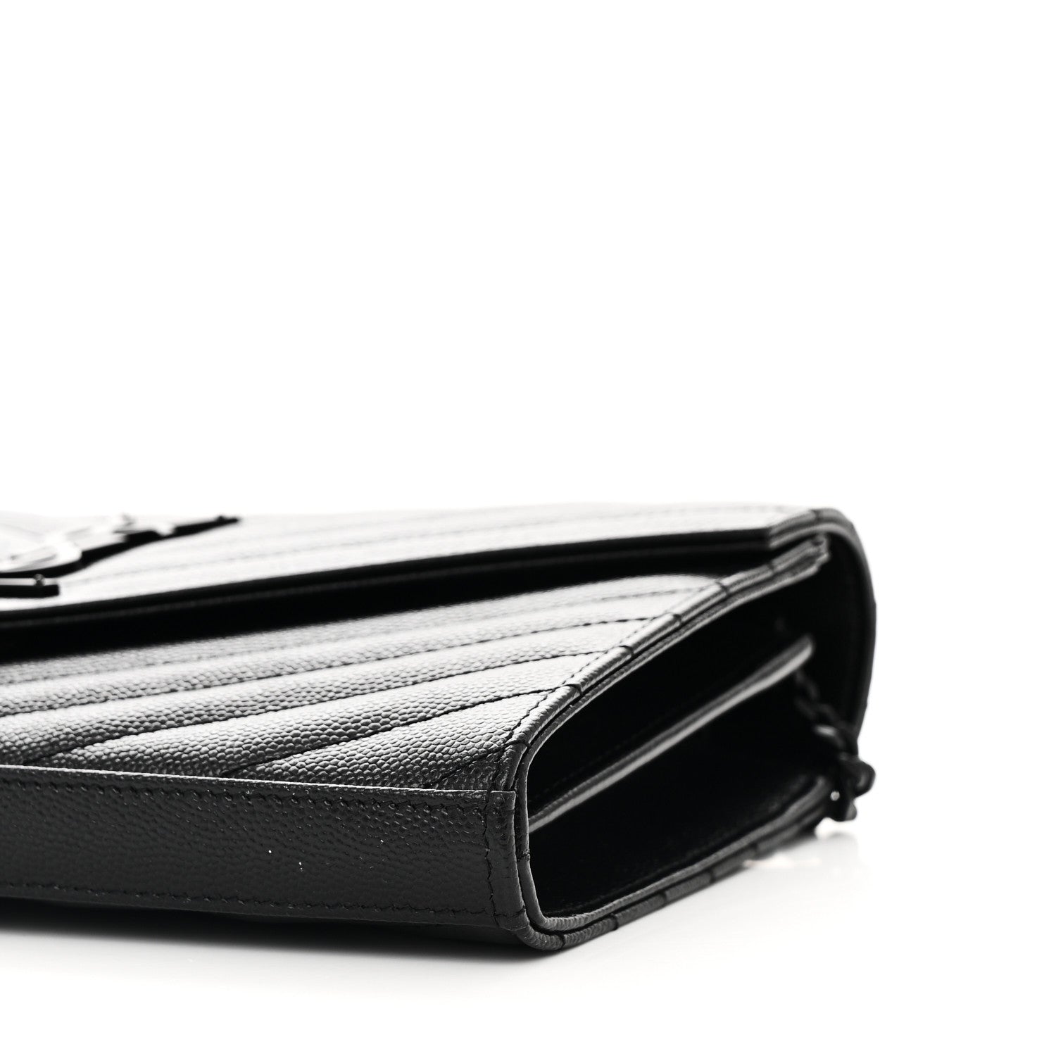 Saint Laurent Grain De Poudre Matelasse Chevron Monogram Monochrome Chain Wallet Black 9 of 10