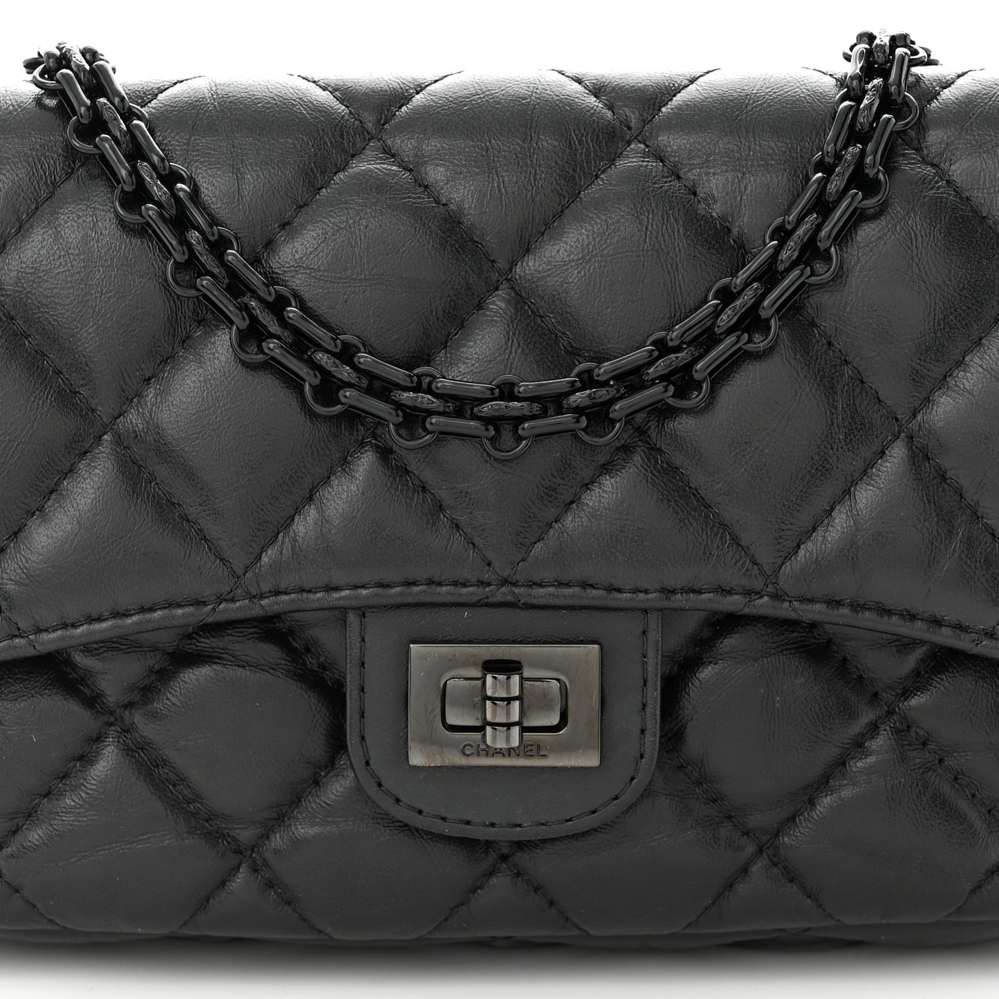 Aged Calfskin Quilted 2.55 Reissue Phone Holder With Chain So Black
