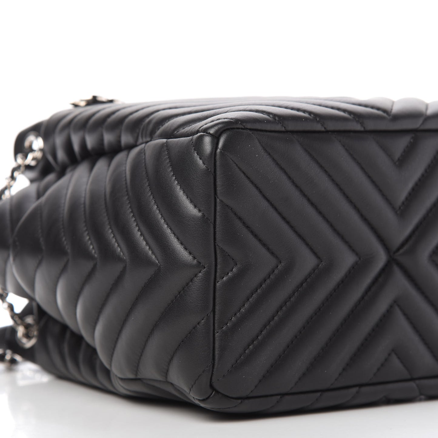 Lambskin Chevron Small Urban Spirit Drawstring Bag Black