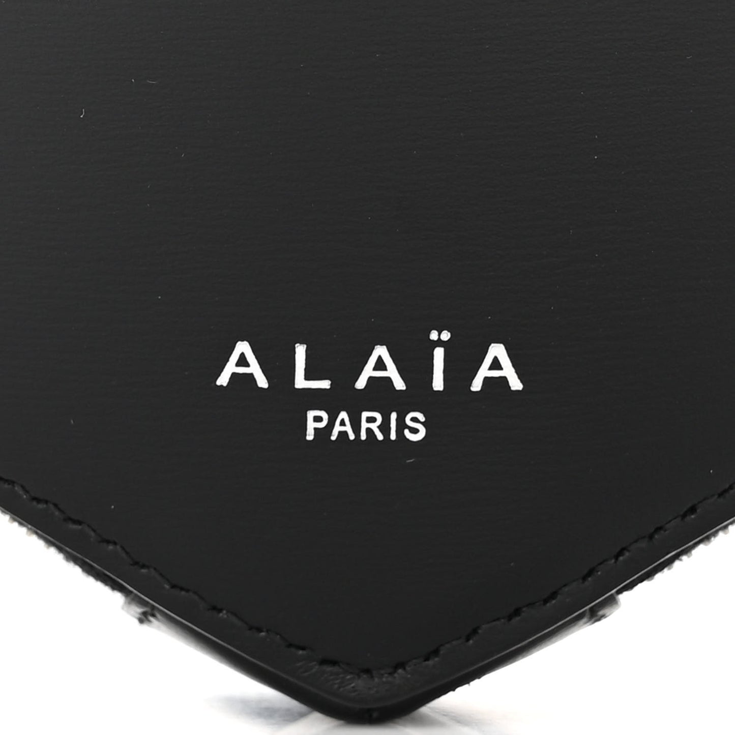 Calfskin Le Coeur Bag Black