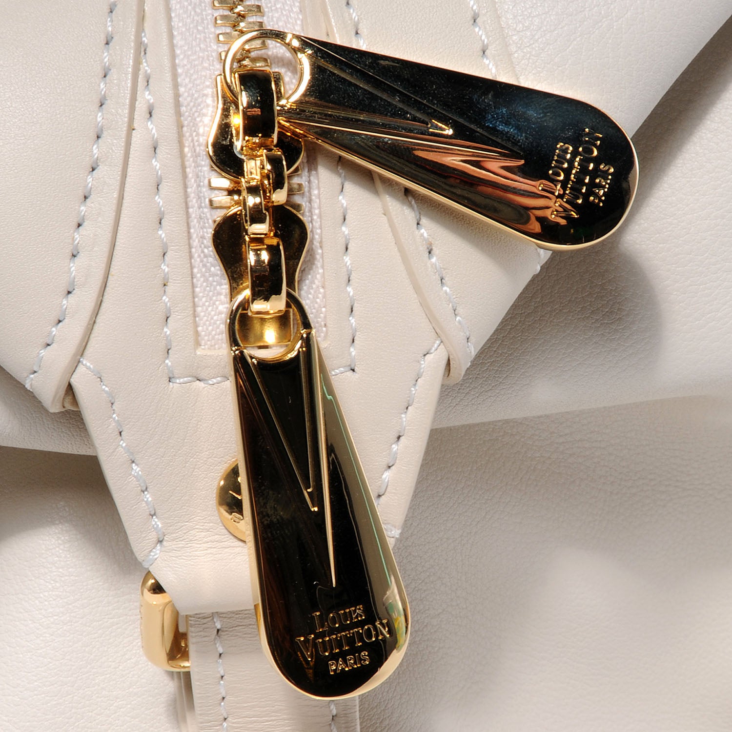 Louis Vuitton Calfskin Sac Louis White 8 of 11