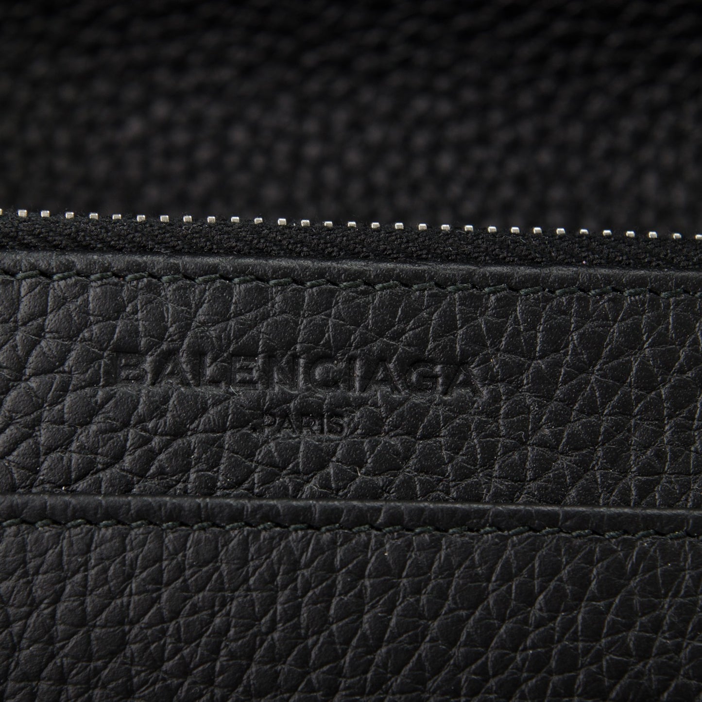 Grained Calfskin Classic Silver Hardware Wallet on Chain Black