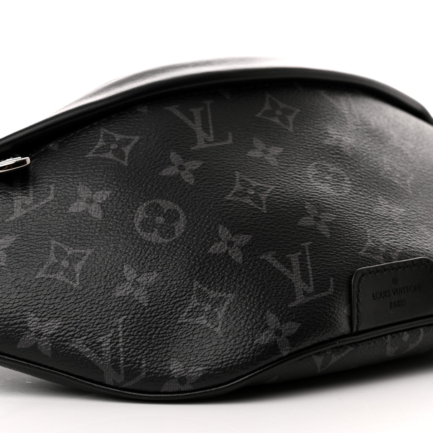 Louis Vuitton Monogram Eclipse Discovery Bumbag PM 8 of 10