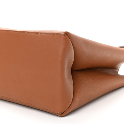 Louis Vuitton Grained Calfskin Lockme Shopper Chataigne 8 of 8