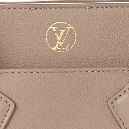 Louis Vuitton Mahina On My Side PM Galet 8 of 9