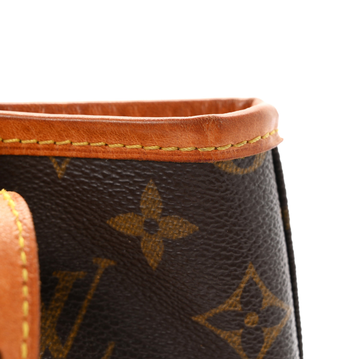 Monogram Petit Bucket 23