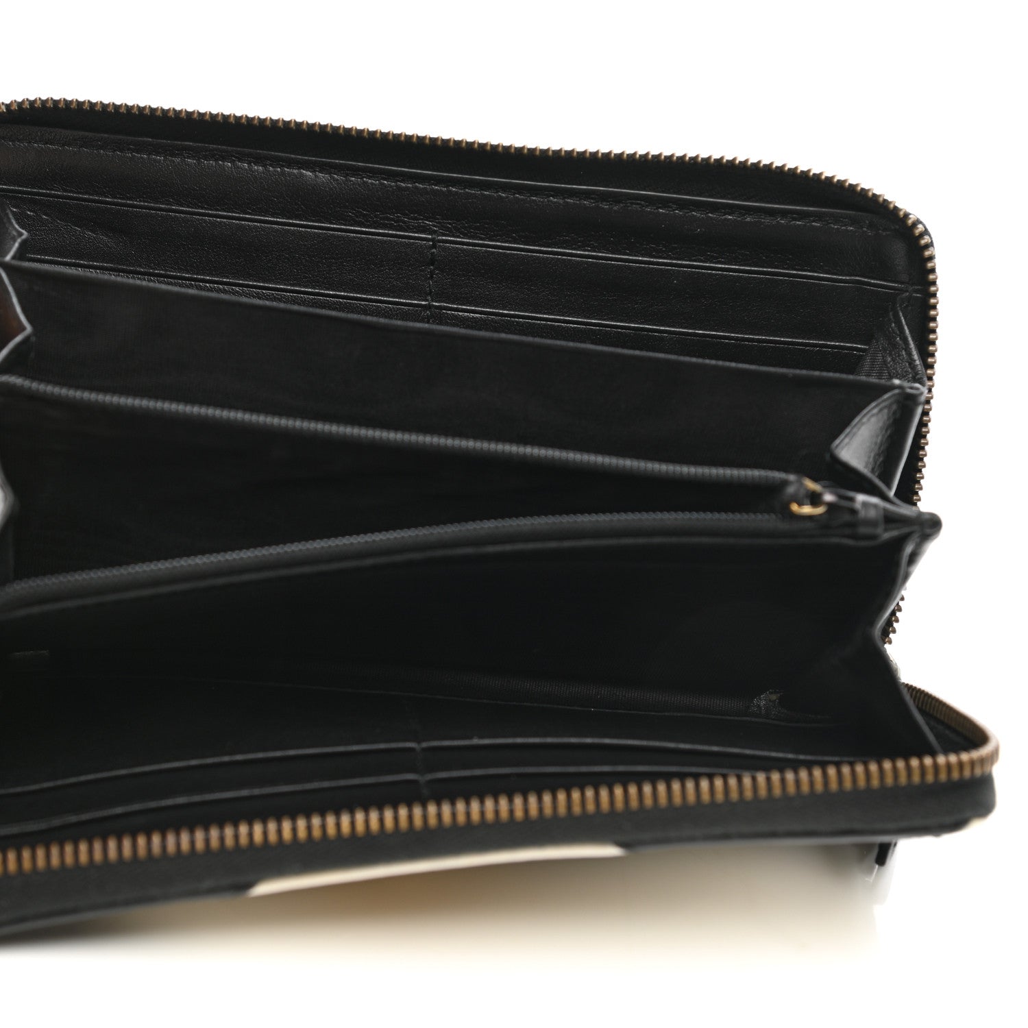 Gucci Calfskin Matelasse GG Marmont Zip Around Wallet Black White 5 of 10