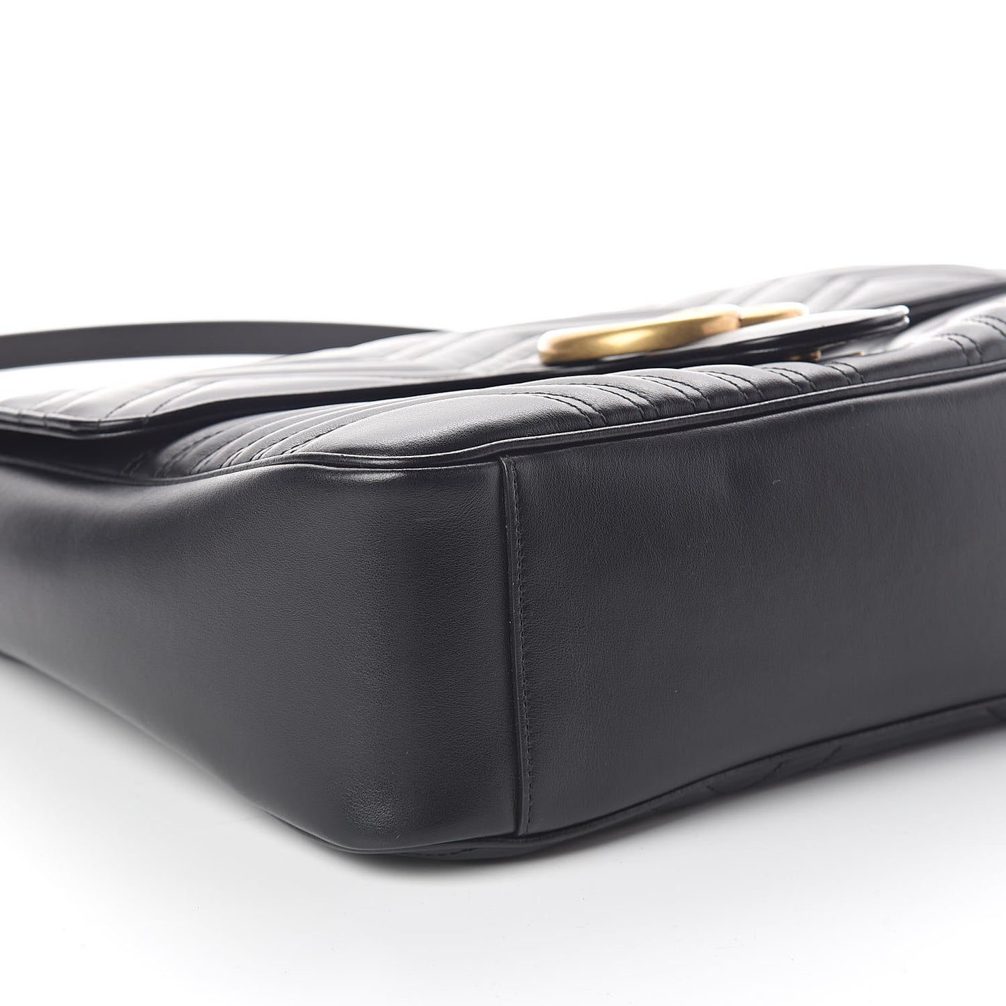 Calfskin Matelasse Large GG Marmont Shoulder Bag Black