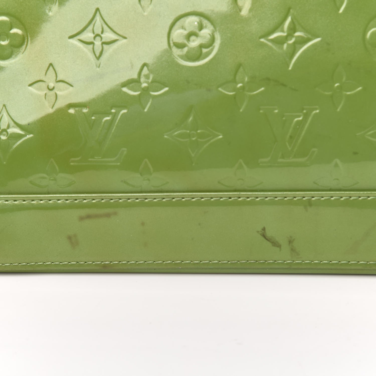Louis Vuitton Vernis Alma GM Vert Tonic 14 of 15