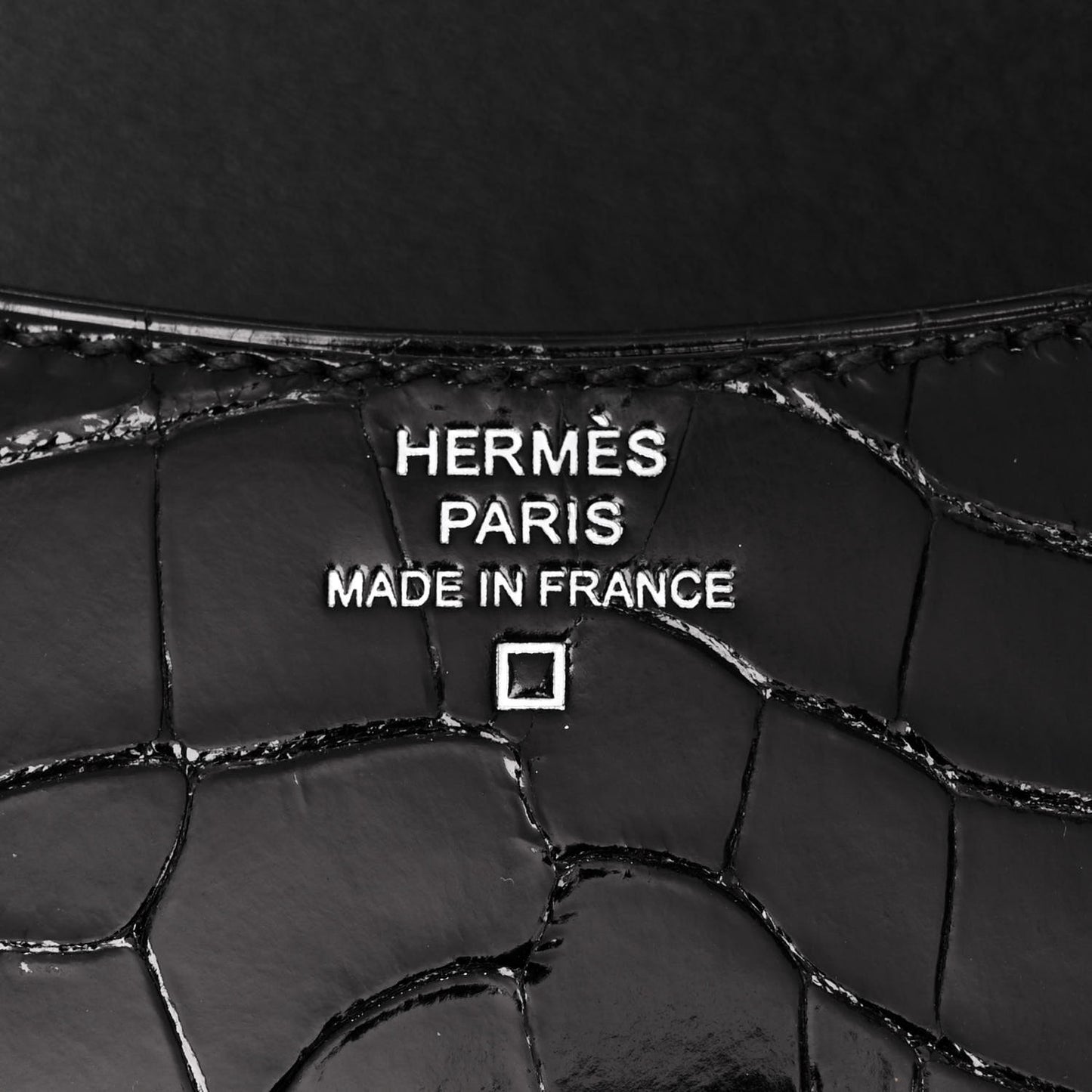 Shiny Alligator Constance Slim Wallet Black