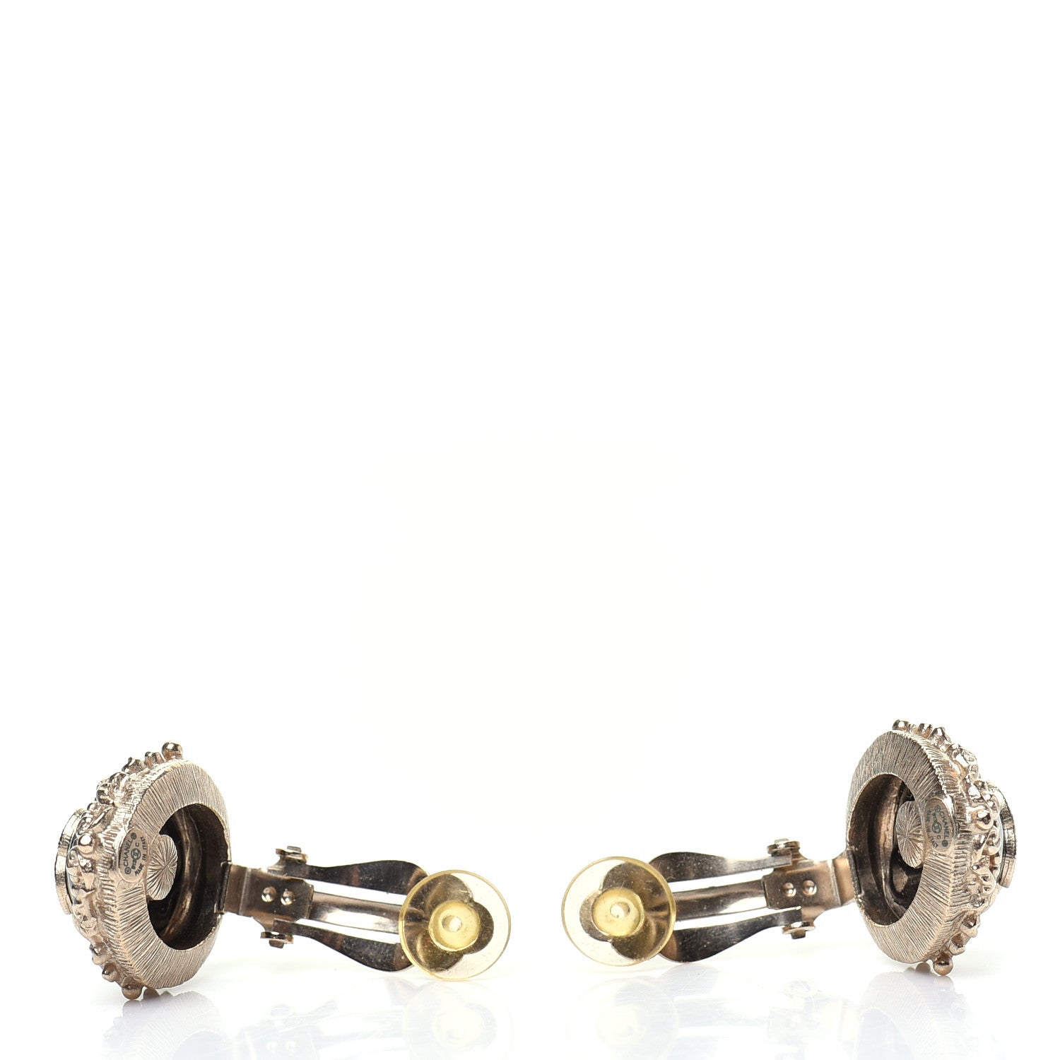 Chanel Enamel CC Oval Clip On Earrings Gold Black 3 of 5