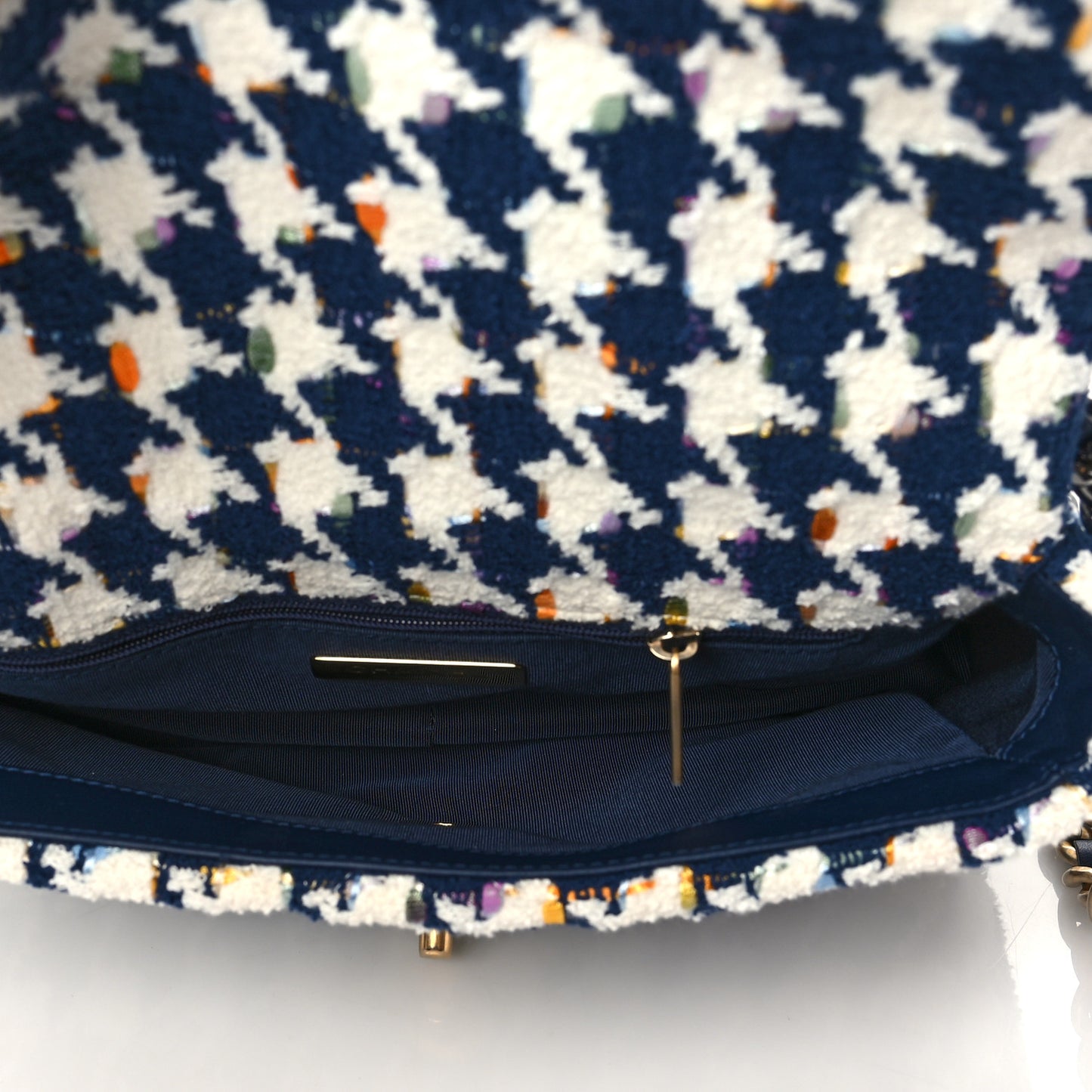 Tweed Quilted Medium Chanel 19 Flap Ecru Navy Blue Multicolor