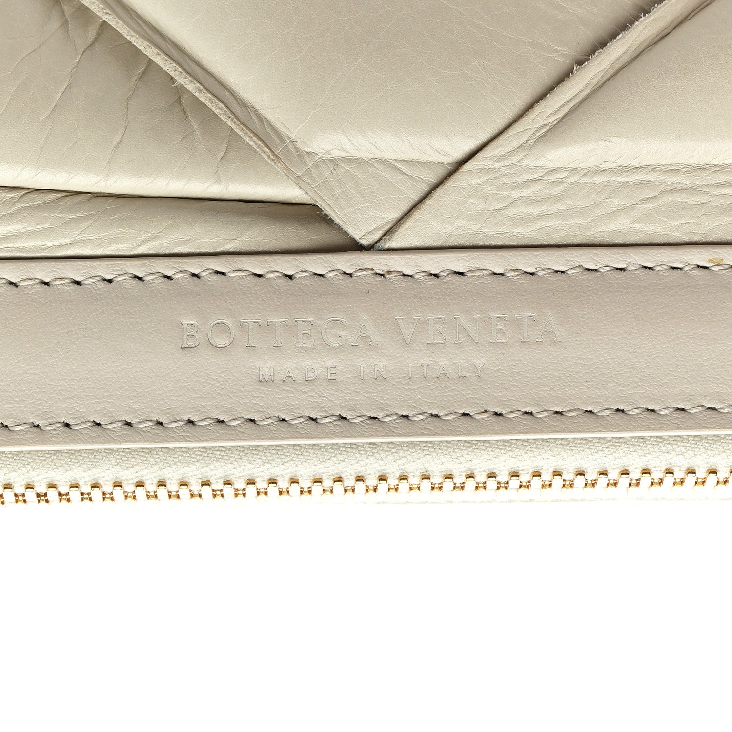 Bottega Veneta Nappa Maxi Intrecciato Padded Pouch Clutch Plaster 6 of 8