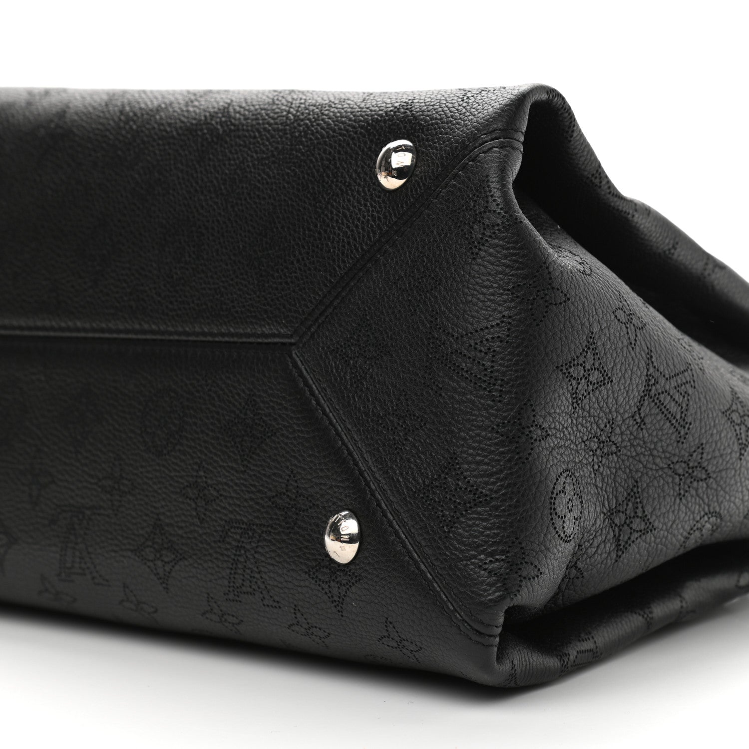 Louis Vuitton Mahina Calfskin Sevres Black 10 of 10