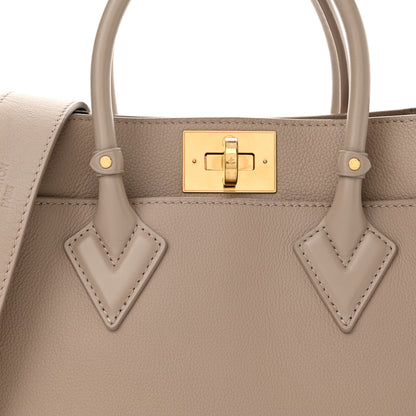 Louis Vuitton Mahina On My Side PM Galet 7 of 9
