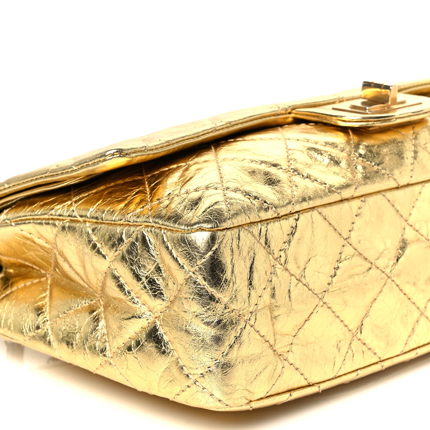Chanel Metallic Aged Calfskin Quilted 2.55 Reissue 227 Flap Gold 8 of 9