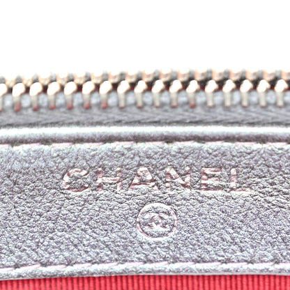 Chanel Iridescent Lambskin Calfskin Quilted Small Gabrielle Clutch With Chain Light Purple 5 of 9