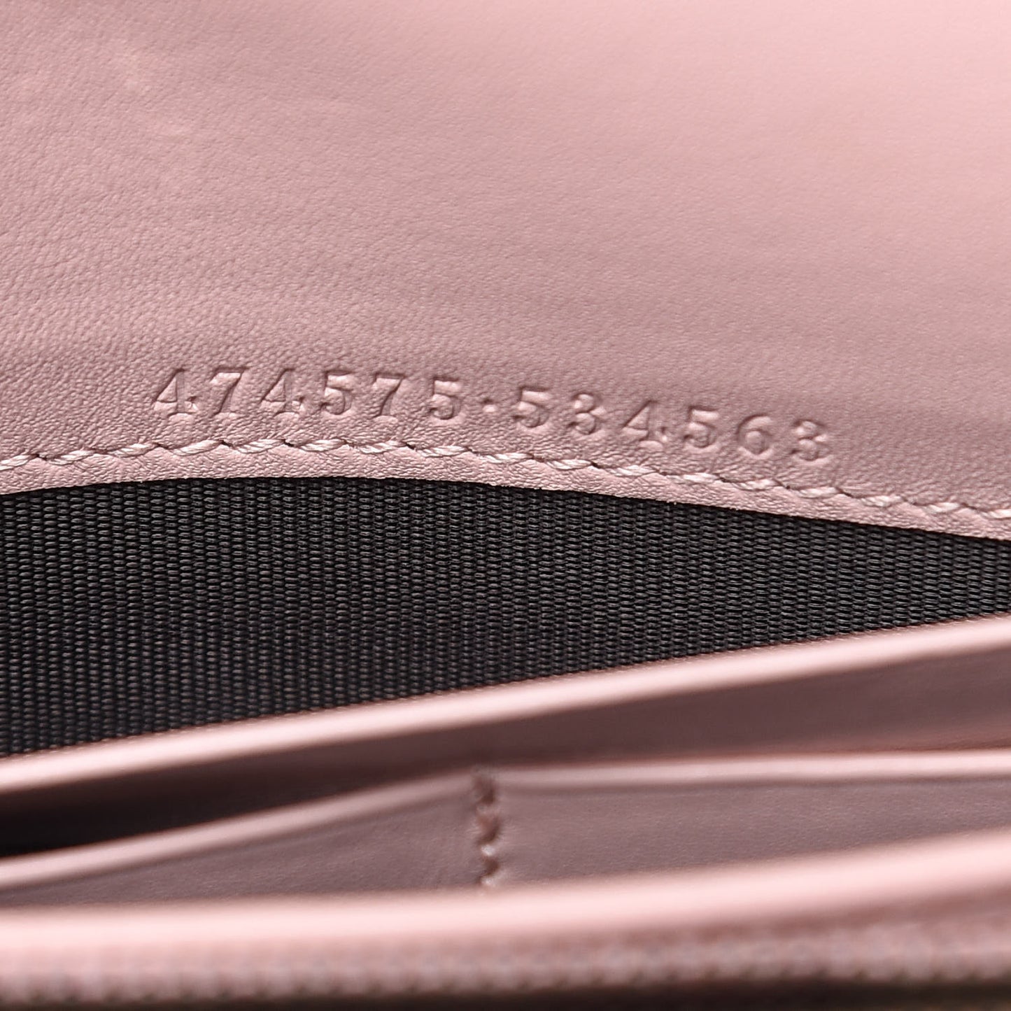 Calfskin Matelasse GG Marmont Chain Wallet Perfect Pink