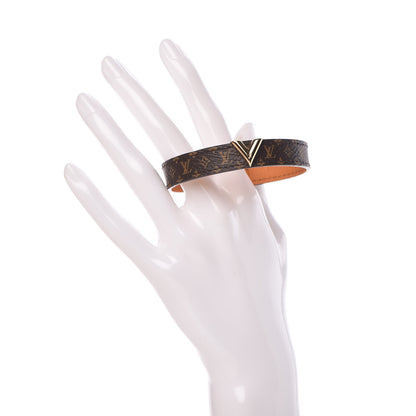 Louis Vuitton Monogram Essential V Bracelet 19 2 of 7
