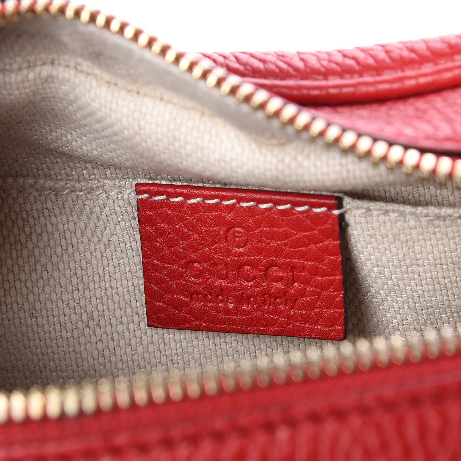 Gucci Pebbled Calfskin Small Soho Disco Bag Tabasco Red 6 of 7