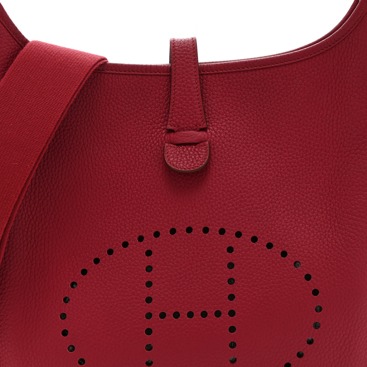 Taurillon Clemence Evelyne III GM Rouge H