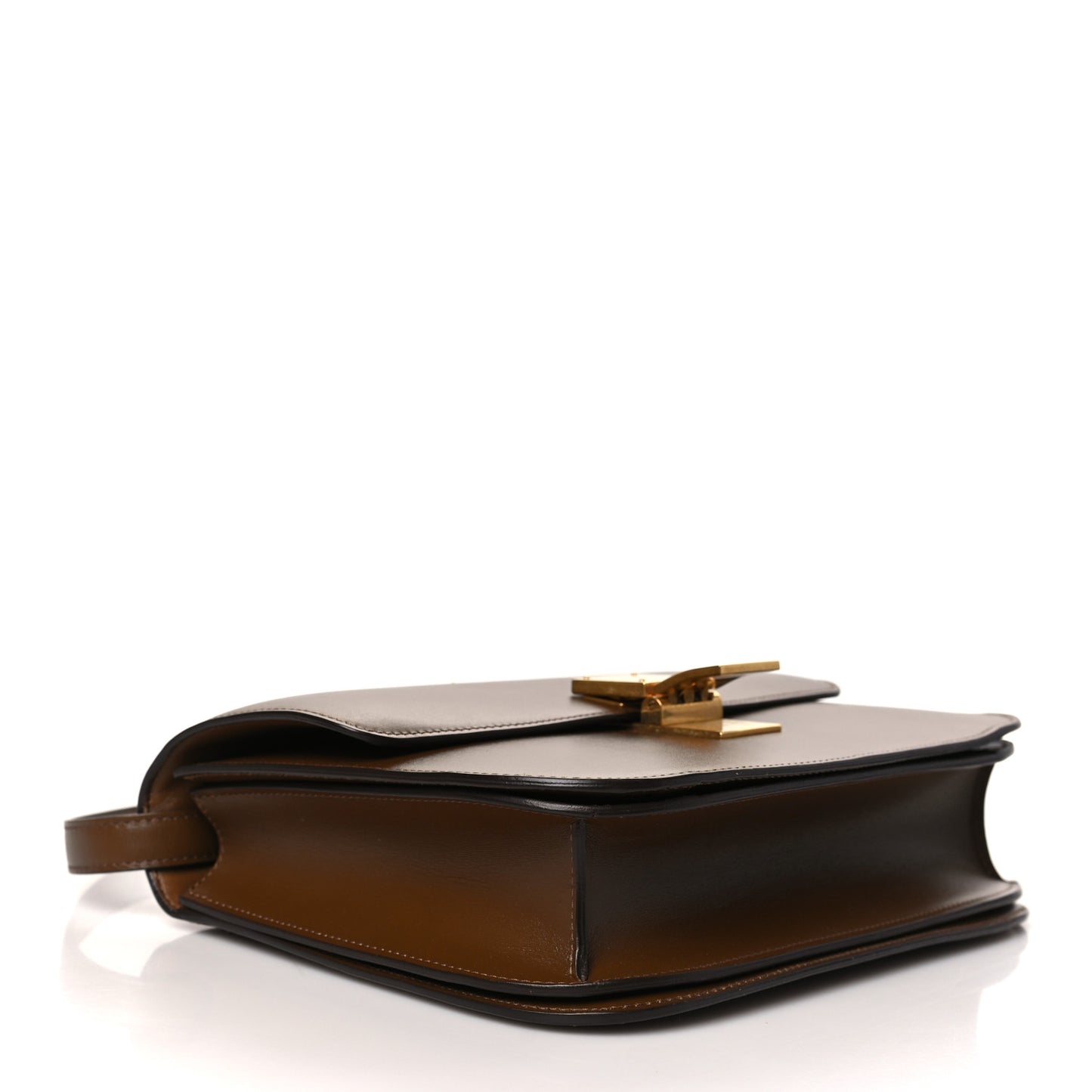 Box Calfskin Medium Classic Box Flap Bag Camel