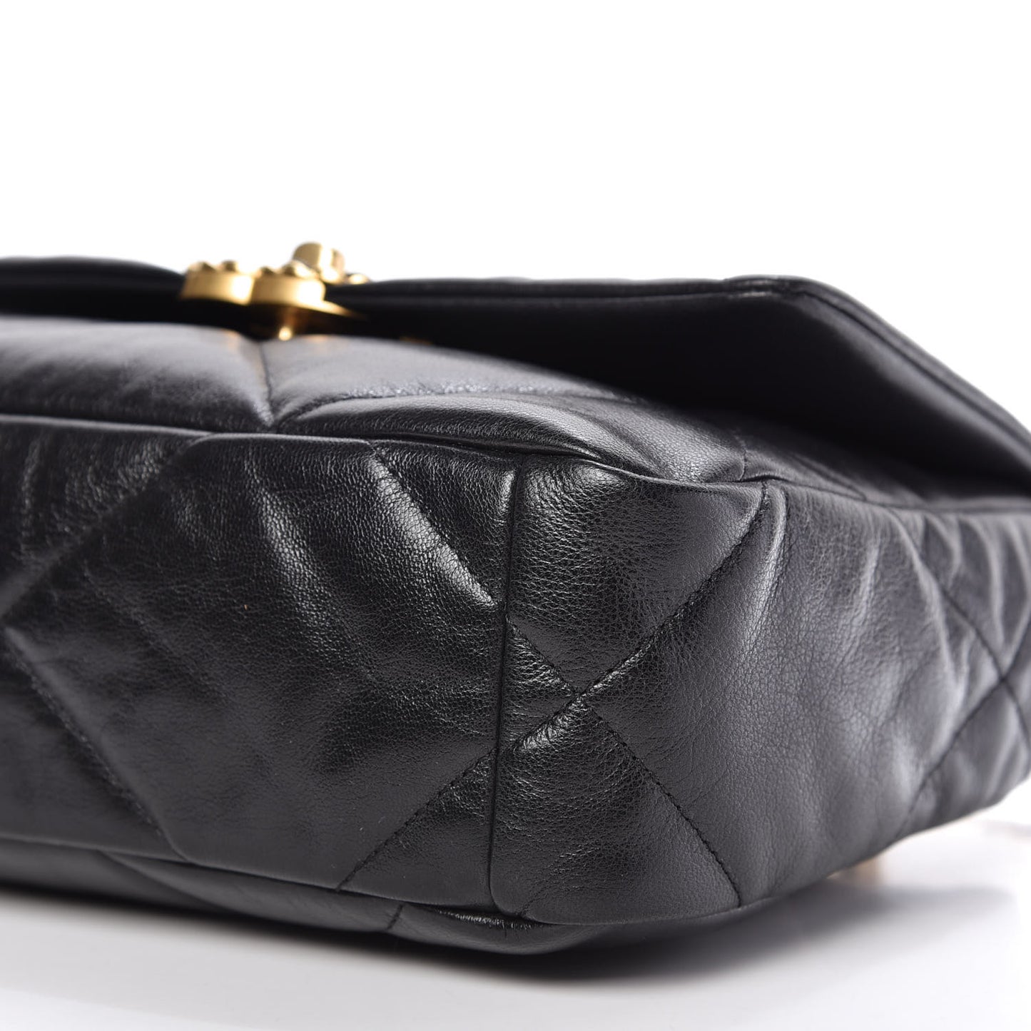 Goatskin Quilted Medium 19 Flap Black